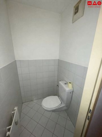 Renovierte, barierrefreie 3-Zimmerwohnung mit Terrasse und Parkplatz ab 01.12.2026 - Photo 3