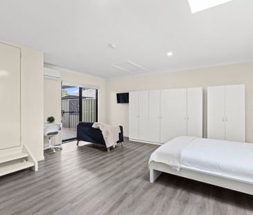 Wyndham Vale - Photo 3