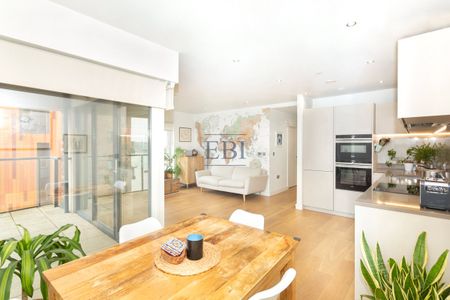 Lotus House, 35 Ovex Close, E14 3PP - Photo 4