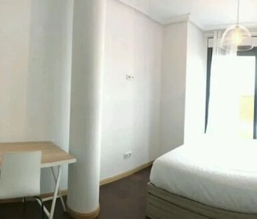 Avenida del Planetario, Madrid, Community of Madrid 28045 - Photo 3