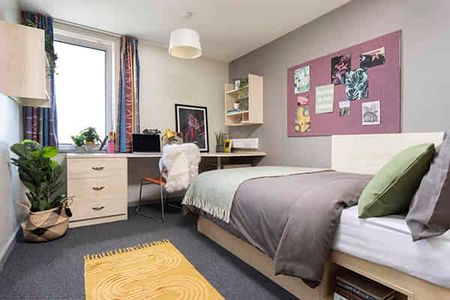 Premium Range 1 Ensuite - Photo 3