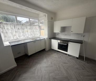 2 bedroom ground floor flat to rent - Photo 6