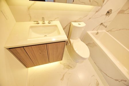 For Lease - 3 Concord Cityplace Way Unit# 4511, Toronto, Ontario - Photo 3