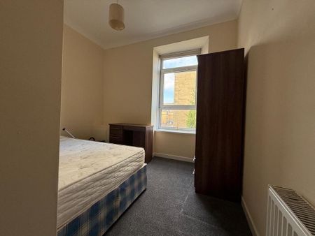 3 bedroom house of multiple occupation to rent - Photo 5