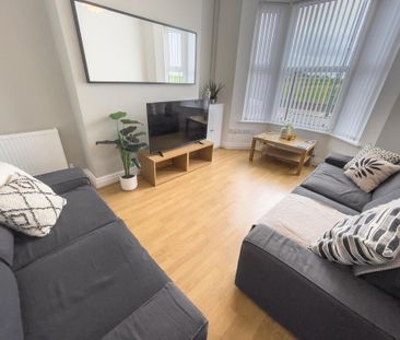 5 bedroom terraced house to rent - Photo 2