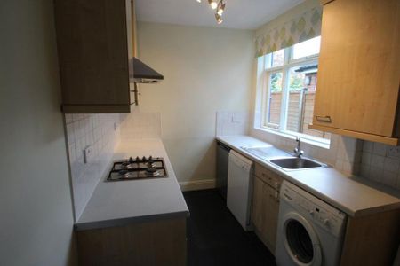 2 bedroom terraced house to rent - Photo 3
