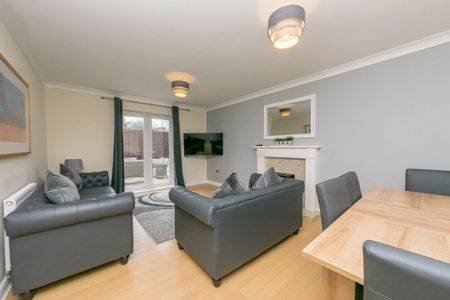 DIGPAL ROAD CHURWELL MORLEY LEEDS - Photo 3