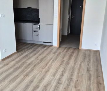 Pronájem bytu 1+kk • 38 m² bez realitkyNádražní, Kralupy nad Vltavo... - Photo 1