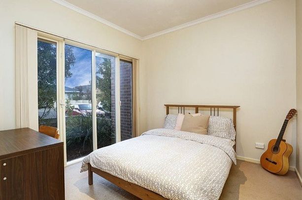 35 Highview Road, Bentleigh East - Photo 1