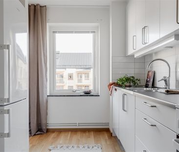 Mannerfelts väg 18 - Photo 1