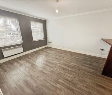 Station Road, Harlow - Photo 1