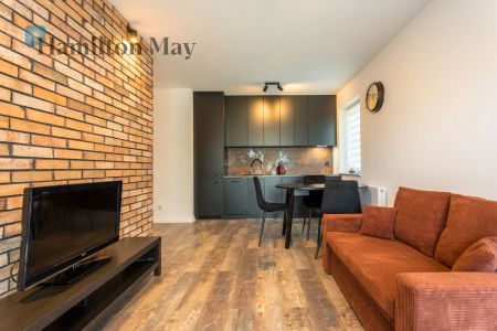 Do wynajęcia eleganckie 2 pokoje z wydzieloną częścią sypialnianą, na Browarach Wrocławskich, znajdująca się w nowoczesnym kompleksie nad brzegiem rzeki - Photo 5