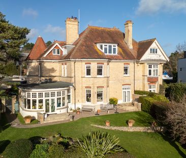 3 bed apartment to rent in Evening Hill Grange, 18 Alington Road, BH14 - Photo 6