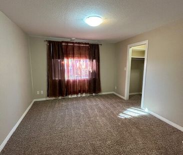 Executive 2 Bedroom Condo in Springbrook – Sept 1st Possession - Photo 3