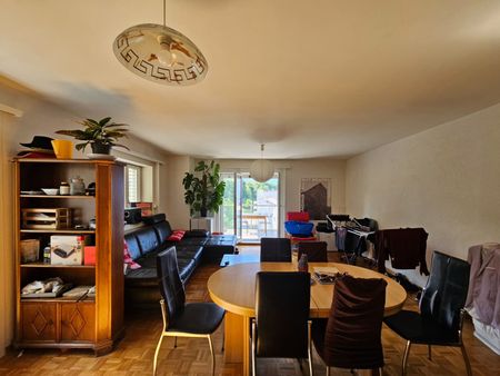 Appartement de 4 pièces au 4ème étage - 01.12.2025 - Foto 4
