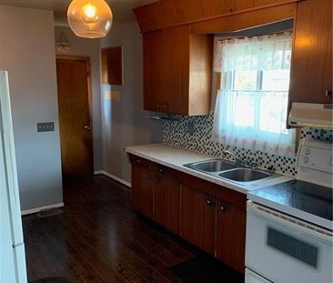 For Lease - 256 East Main Street Unit# upper, Welland, Ontario - Photo 3