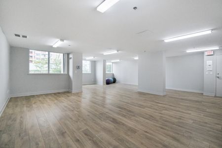 For Lease - 1410 Dupont Street Unit# 1702, Toronto, Ontario - Photo 3
