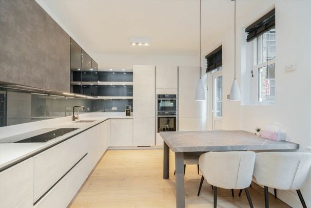 Hammersmith Bridge Road, Hammersmith, W6 - Photo 1