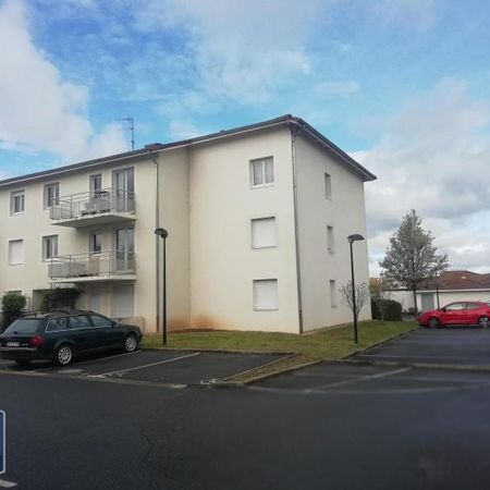 Location Appartement 3 pièces 55m² ST LAURENT SUR SAONE 01750 - Photo 4