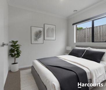 Spacious Family Home in Carrum Downs - Photo 6