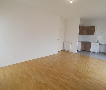 location Appartement T3 DE 64.6m² À ASNIERES SUR SEINE - Photo 1