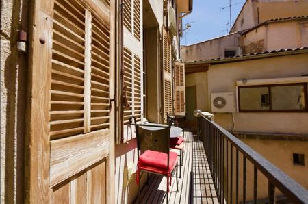 Grand appartement T3/4 meublé avec balcon - Photo 5