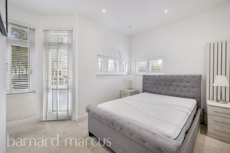 Horn Lane, . - Photo 5