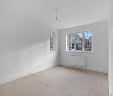 2 bedroom maisonette to rent - Photo 1