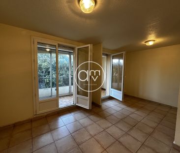 Location Appartement 2 pièces 29m² LA SEYNE SUR MER 83500 - Photo 1