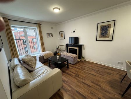 52 Ha'penny Bridge House, Lower Ormond Quay, , North City Centre, Dublin 1 - Photo 2