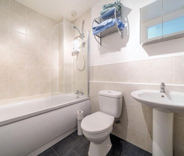 1 bedroom flat to rent - Photo 6