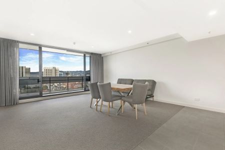 Stylish 2-Bedroom Apartment in the Heart of Adelaide CBD - Photo 5