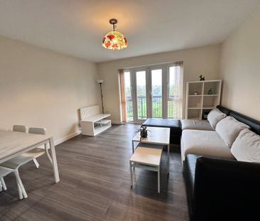 William Morris Close, Oxford - Photo 2