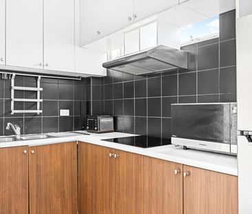 Home For Rent - Photo 4