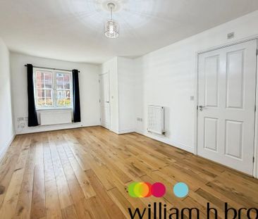 Radvald Chase, Colchester - Photo 3