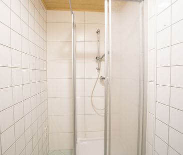 PROVISIONSFREI MIETEN: Zimmer in zentraler Lage mit Dusche, WC in N... - Foto 1