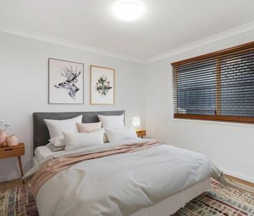 Comfort, Convenience & Modern Family Living - Photo 1