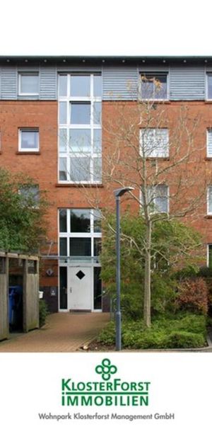 Schöne 2 Zimmerwohnung im Klosterforst mit direkter Nahversorgung - Photo 1