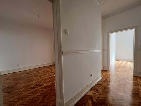 Apartamento T4 em Lisboa - Photo 2