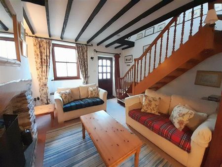 2 bedroom terraced house to rent - Photo 2