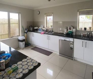 24 County Drive,Hawera - Photo 4