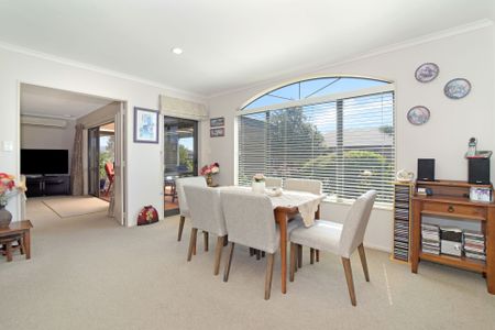 Stunning Family Home in Papamoa - Photo 4