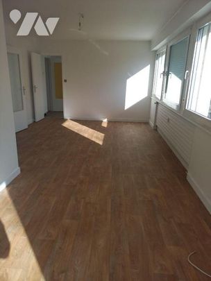 HAZEBROUCK en Centre Ville, Bel appartement lumineux de type 4 situé au 2è étage en résidence s... - Photo 1