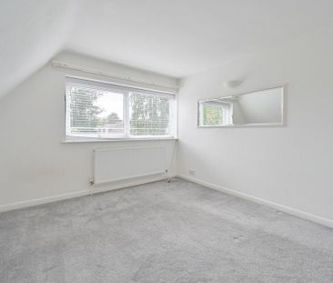 4 bedroom detached house to rent - Photo 6