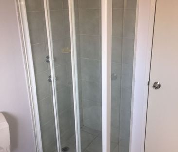 Modern 2-Bedroom Apartment in a Convenient Location - Photo 4