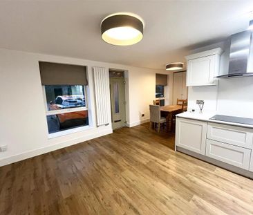 1 bedroom duplex to rent - Photo 5