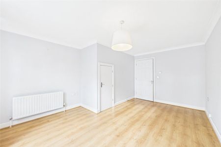 2 bedroom semi-detached house to rent - Photo 2
