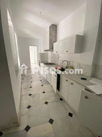 Piso en alquiler en Centro - Photo 4