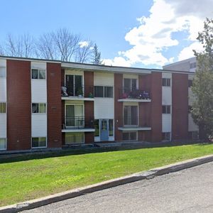 83 Rue Lucien-Brault (Hull | Mont-Bleu) Magnifique Appartement De Deux Chambres - Photo 3