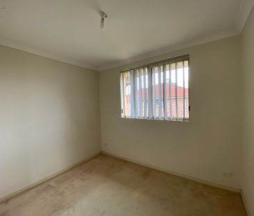 Nice Size Villa - Photo 6